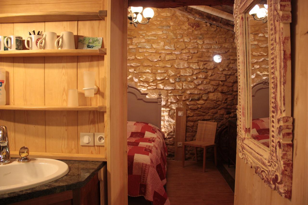 مبيت وإفطار Saint-Pompont Le Clos Mandalou الغرفة الصورة